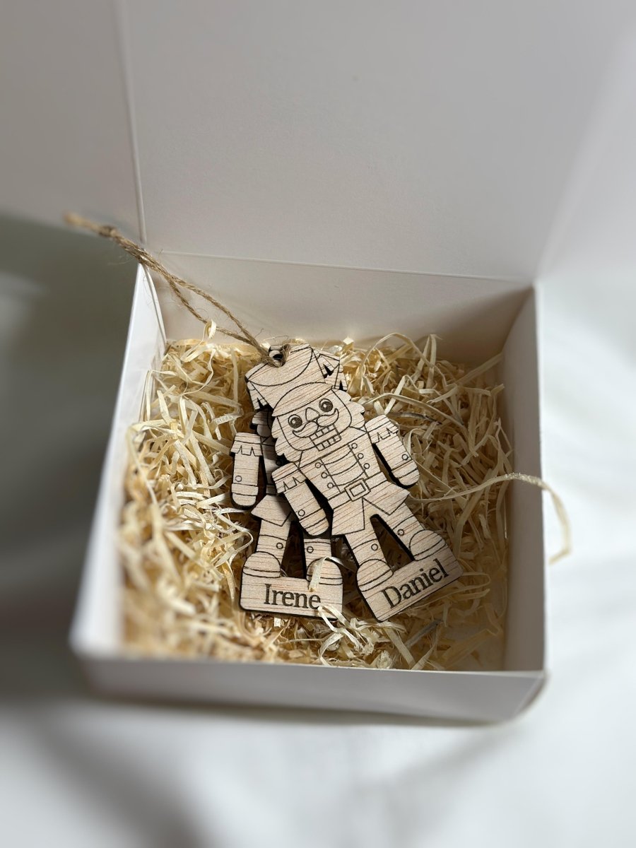 Adorno Cascanueces - Blanco y negro 3D