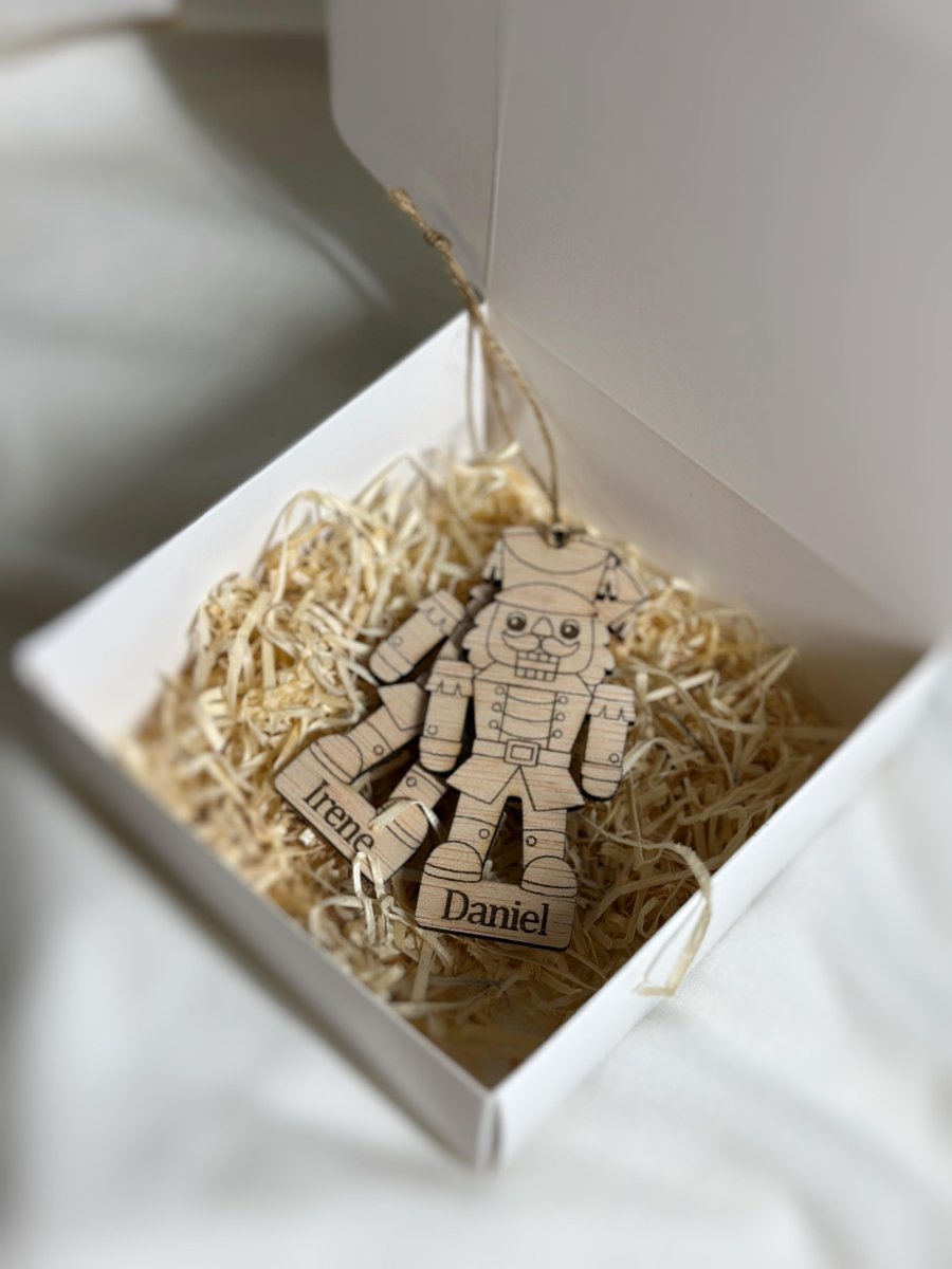 Adorno Cascanueces - Blanco y negro 3D