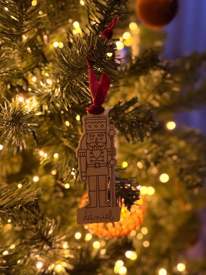 Adorno Soldado Cascanueces - Blanco y Negro Atelier