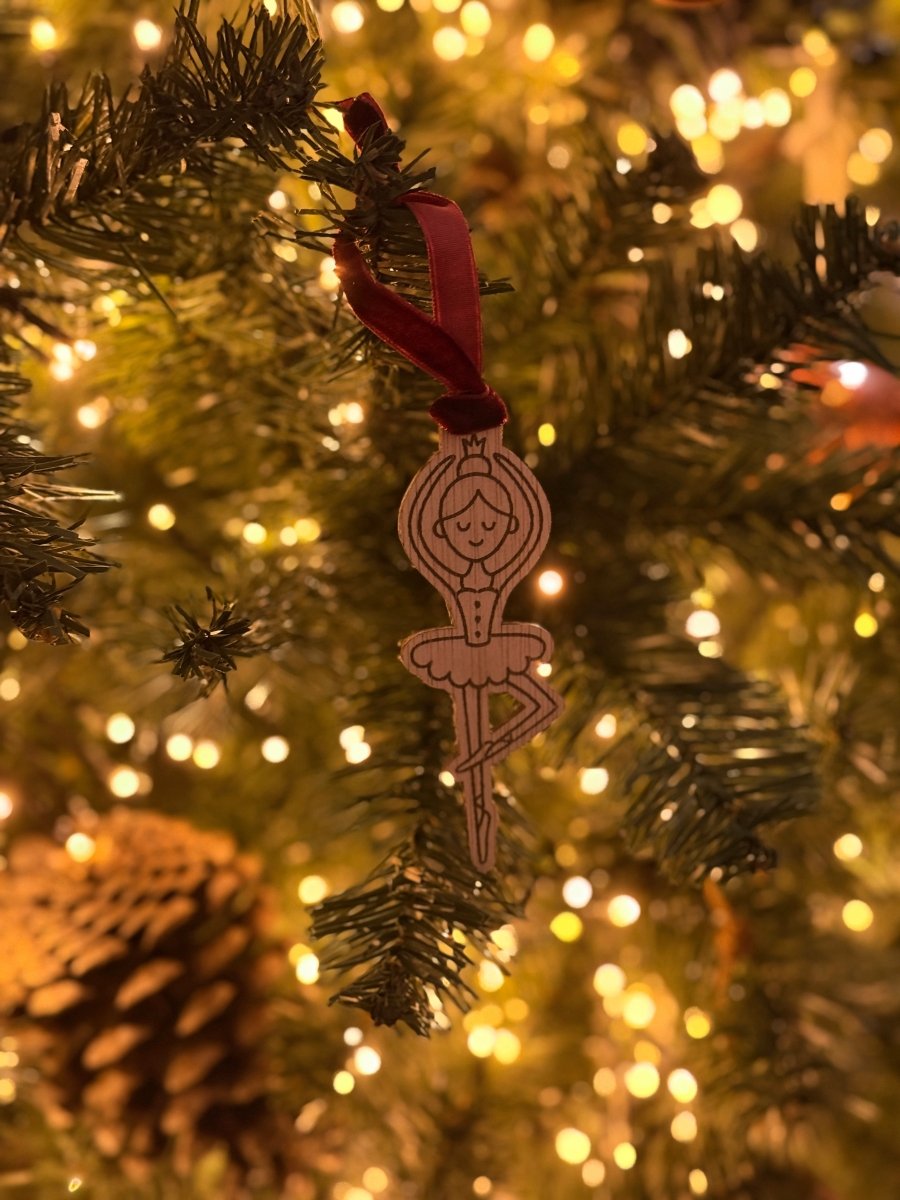 Adornos Colección Cascanueces - Blanco y Negro Atelier