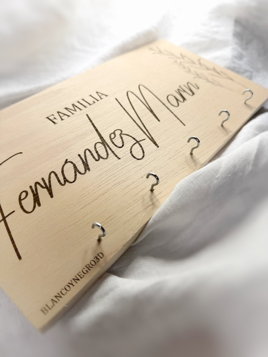 Cuelga llaves Natural - Blanco y negro 3D