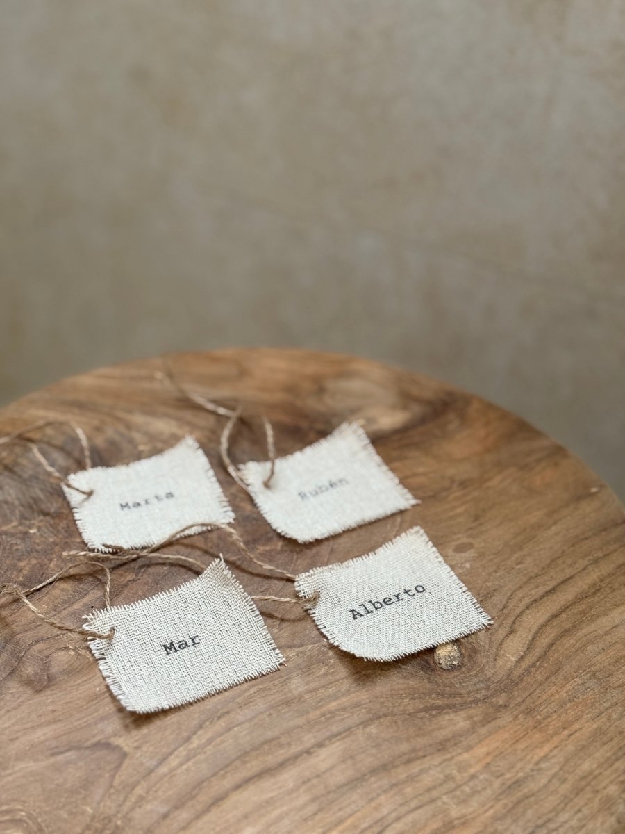 Etiquetas de lino - Blanco y negro 3D